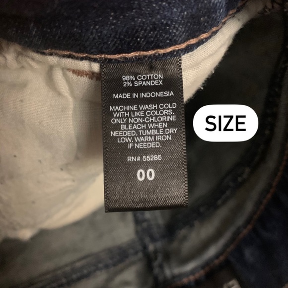 EXPRESS Blue Denim Distressed Skirt - Picture 3 of 6